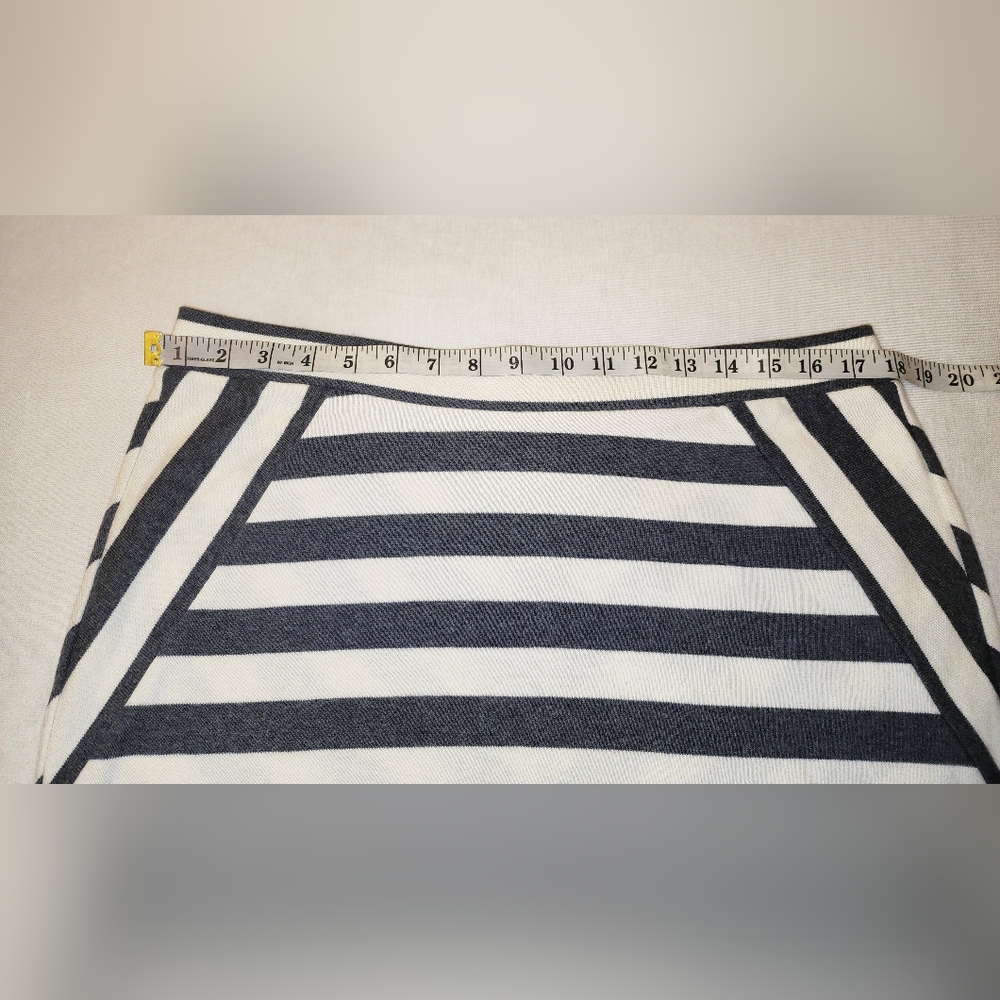 Gap Mini Skirts Bundle Size Medium - image 3